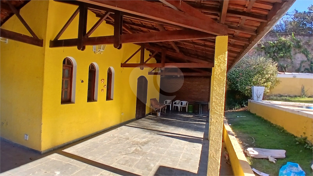 Casa Térrea à venda | 150 m² | 4 dormitórios | 1 suíte  | 4 vagas | Bairro: Pompéia - Socorro/SP