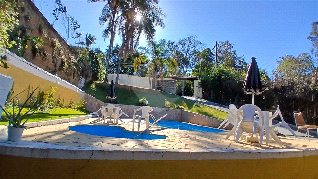Casa Térrea à venda | 150 m² | 4 dormitórios | 1 suíte  | 4 vagas | Bairro: Pompéia - Socorro/SP