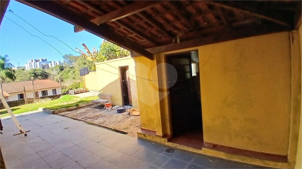 Casa Térrea à venda | 150 m² | 4 dormitórios | 1 suíte  | 4 vagas | Bairro: Pompéia - Socorro/SP
