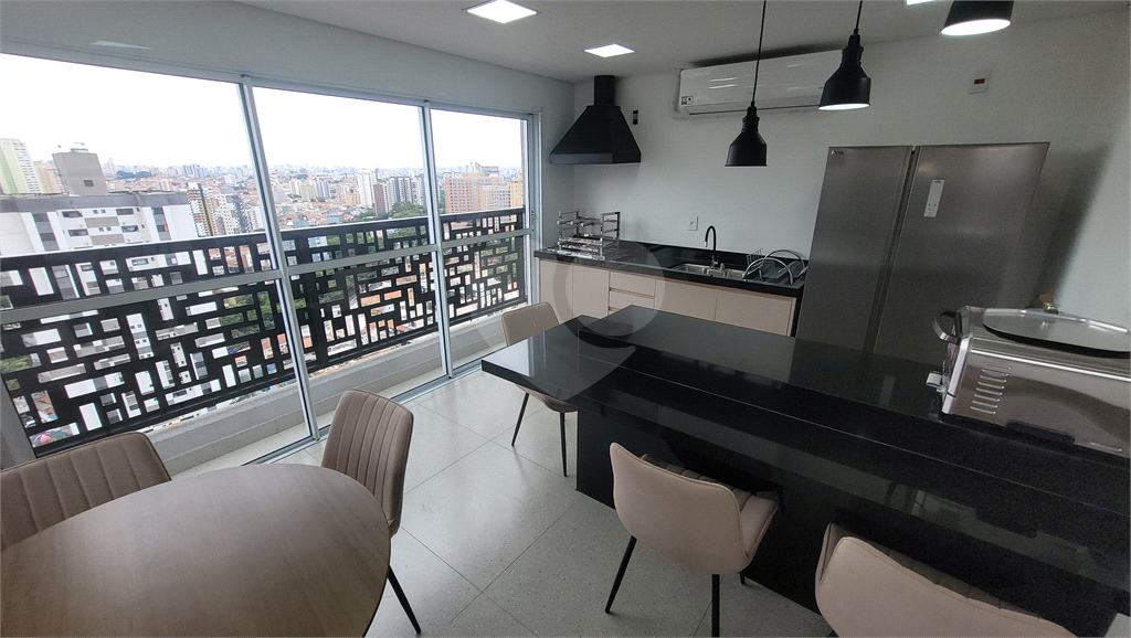 Vende Aluga Jardim São Paulo 2 dormitórios cozinha americana sacada mobiliado Lazer no rooftop