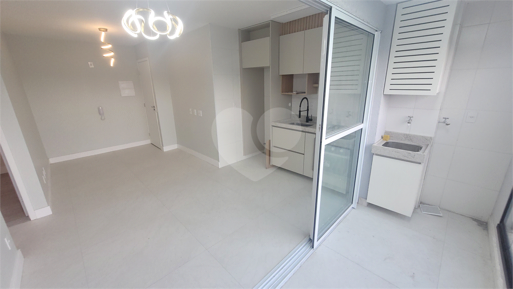 Vende Aluga Jardim São Paulo 2 dormitórios cozinha americana sacada mobiliado Lazer no rooftop