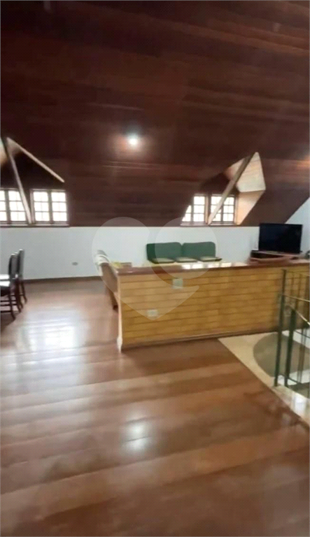 Casa à venda com 6 quartos, 400m² - Foto 5