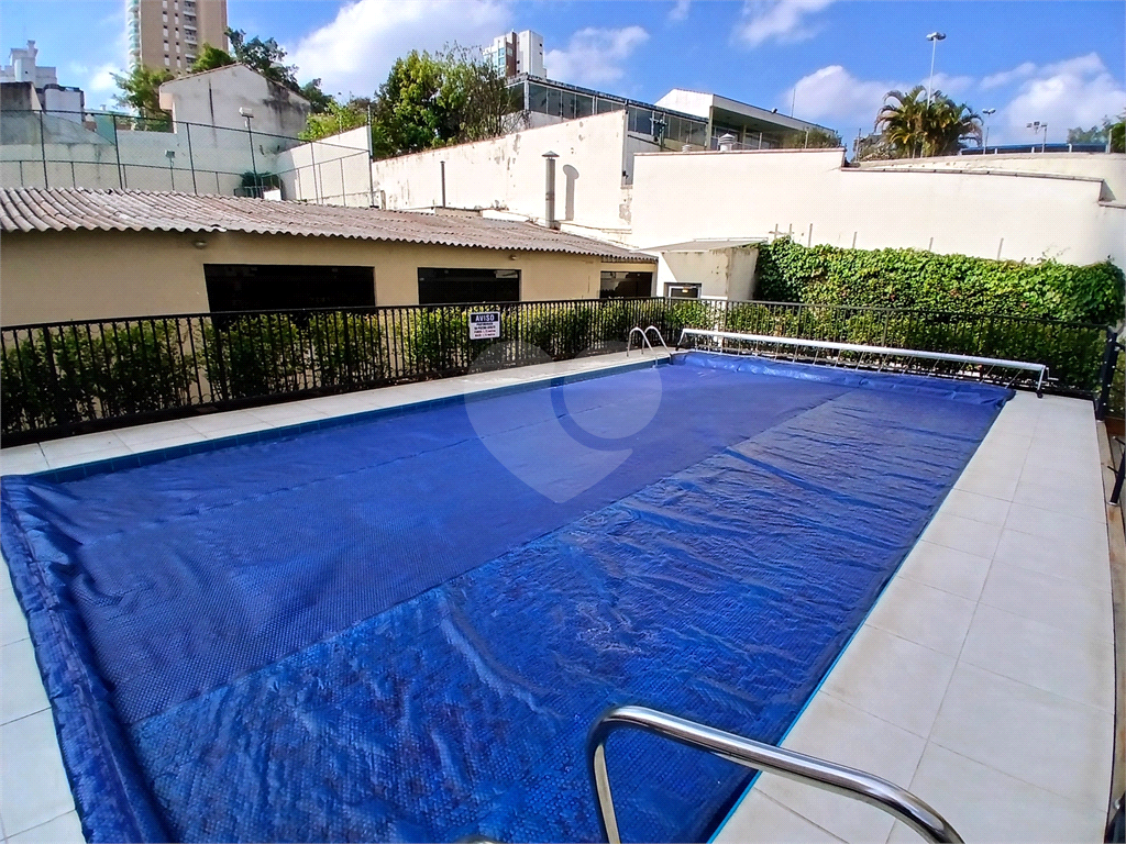 Amplo apto reformado no Alto de Santana 3 dorms sendo 1 suíte, 2 vagas fixas e cobertas. 160m²