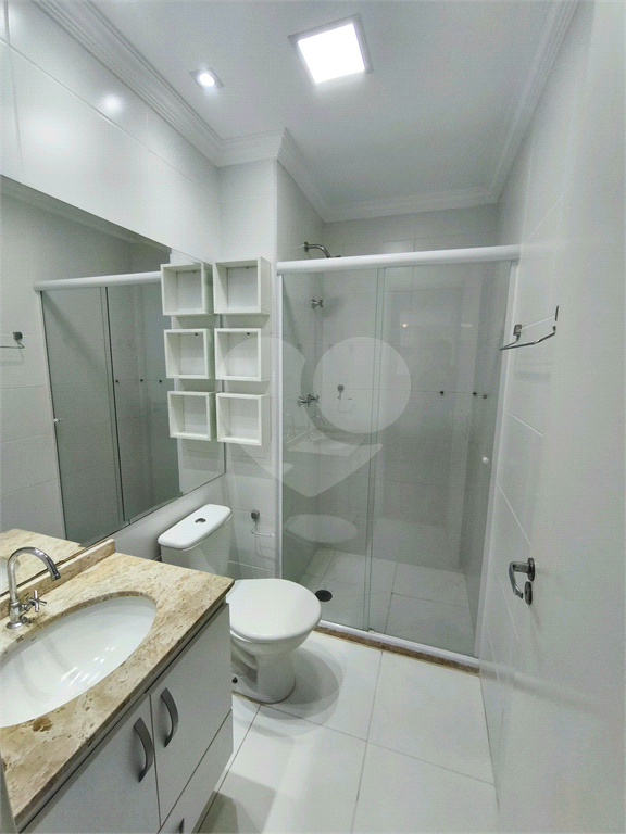 Apartamento para alugar com 2 quartos, 75m² - Foto 15