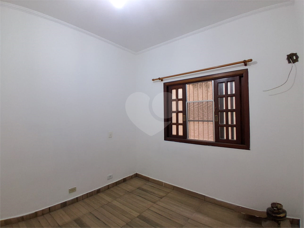 Casa ampla com 3 dormitórios, 2 vagas , quintal  Parada Inglesa