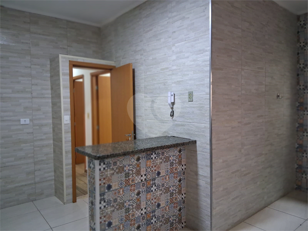 Casa ampla com 3 dormitórios, 2 vagas , quintal  Parada Inglesa