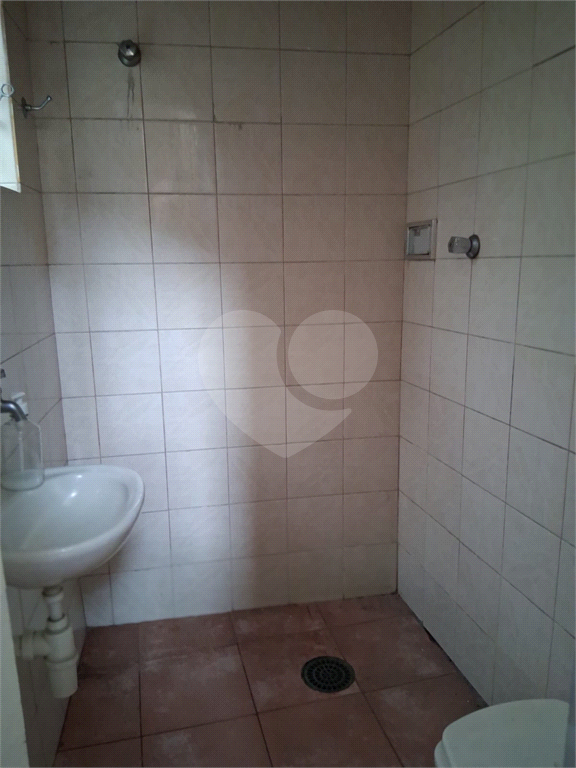 Casa ampla com 3 dormitórios, 2 vagas , quintal  Parada Inglesa