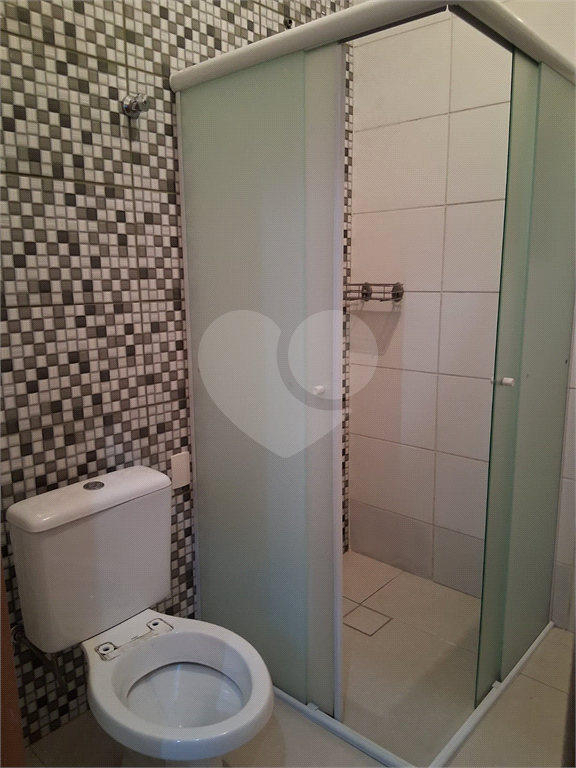 Casa ampla com 3 dormitórios, 2 vagas , quintal  Parada Inglesa