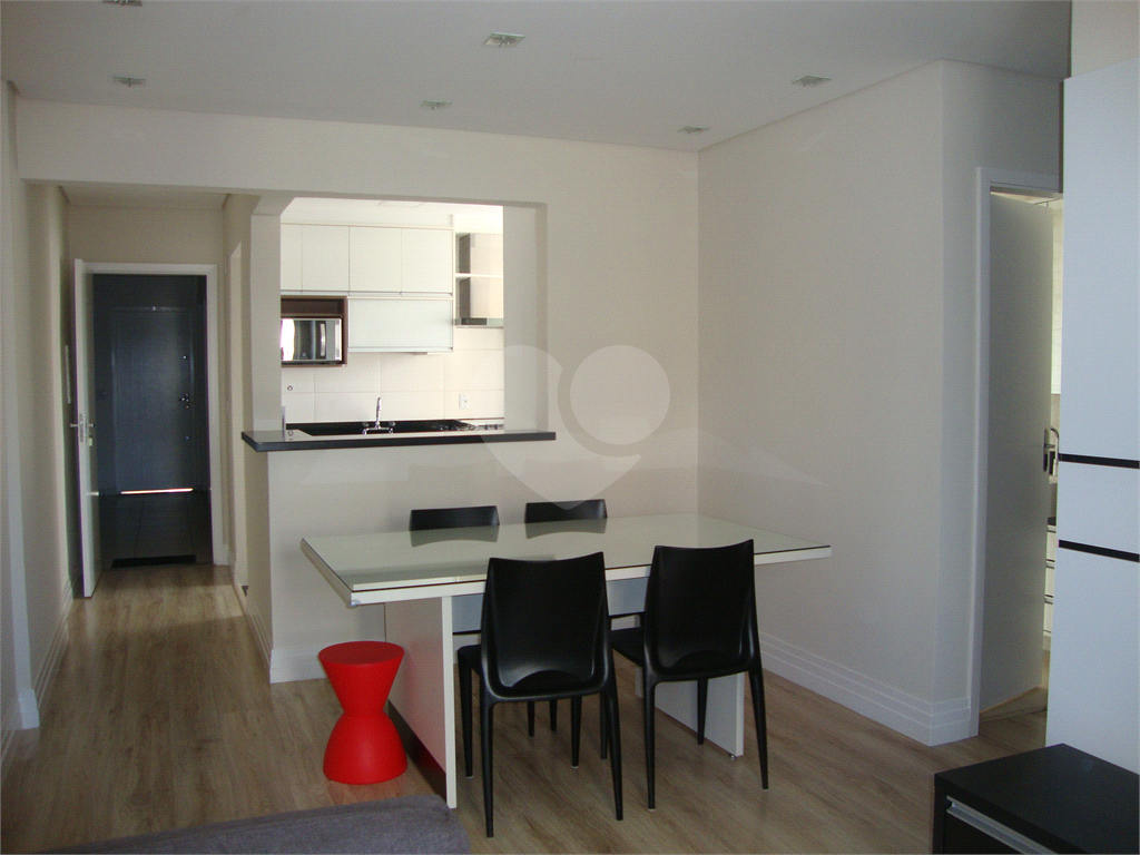 Apartamento à venda e aluguel com 2 quartos, 75m² - Foto 5