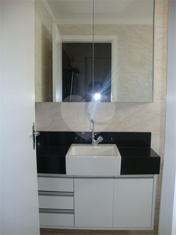 Apartamento à venda e aluguel com 2 quartos, 75m² - Foto 15
