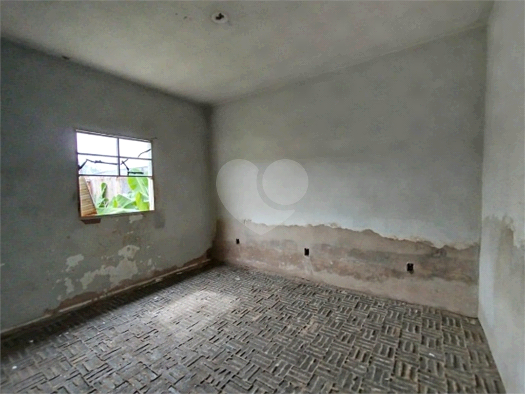 Casa Térrea no bairro de São Quirino com 3 dormitórios e 3 vagas