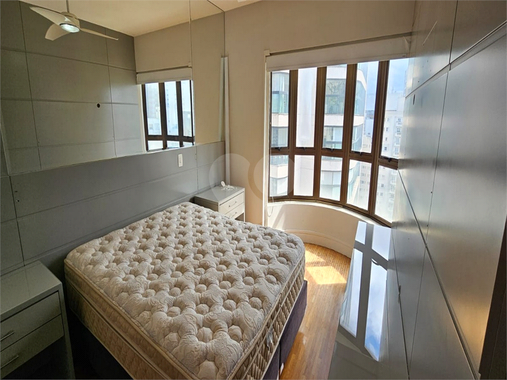 Apartamento Duplex Alto Padrão à venda no Jardim Paulista. Excelente localização!