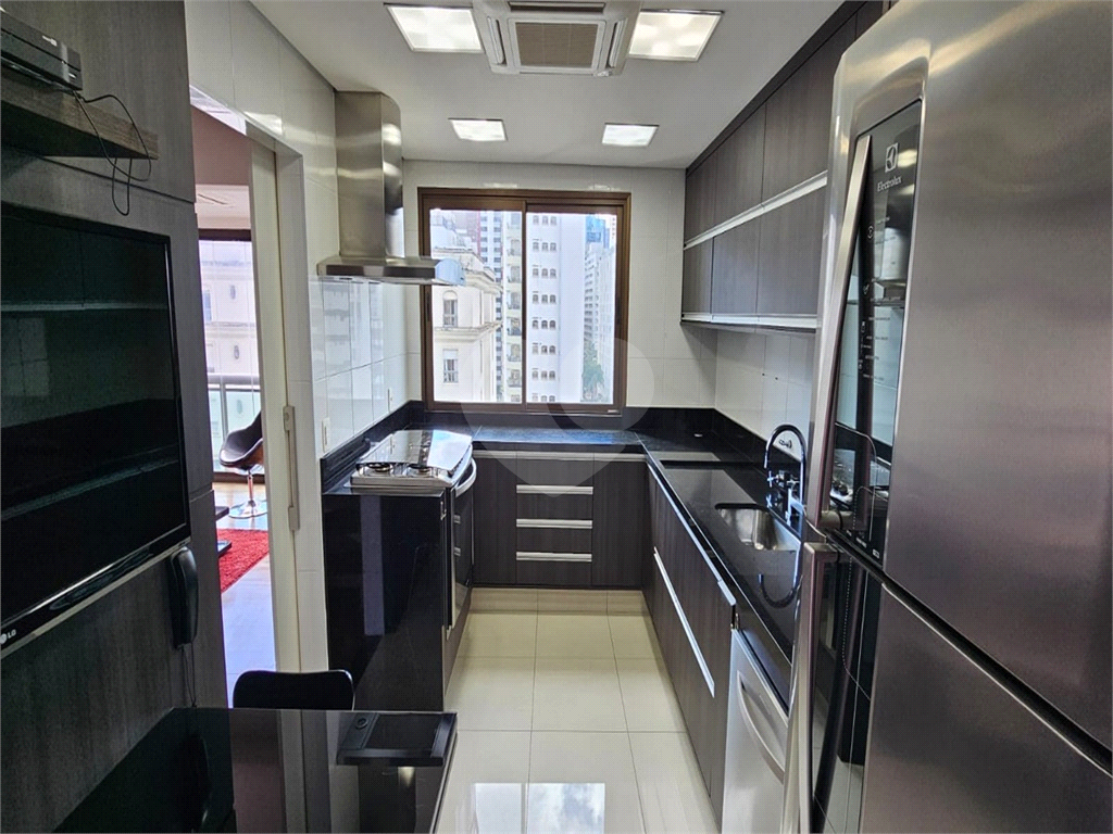 Apartamento Duplex Alto Padrão à venda no Jardim Paulista. Excelente localização!