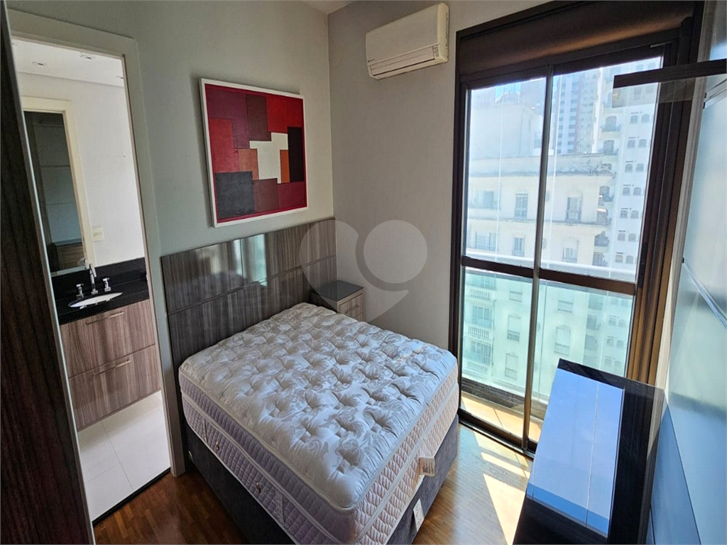Apartamento Duplex Alto Padrão à venda no Jardim Paulista. Excelente localização!