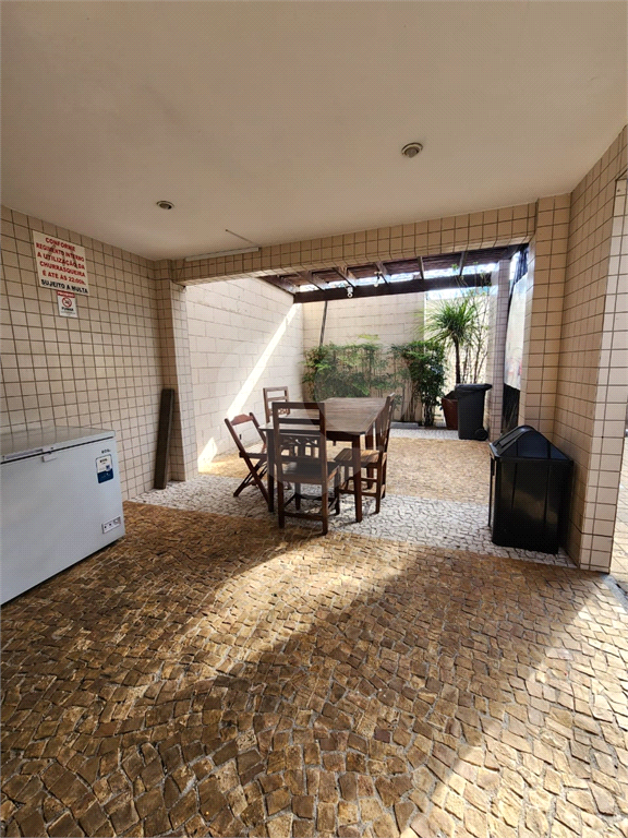 Apartamento a venda de 2 quartos 1 vaga no Pq. Edú Chaves.
