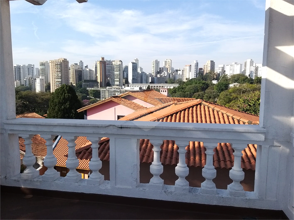 Casa com 4 quartos no Pacaembu