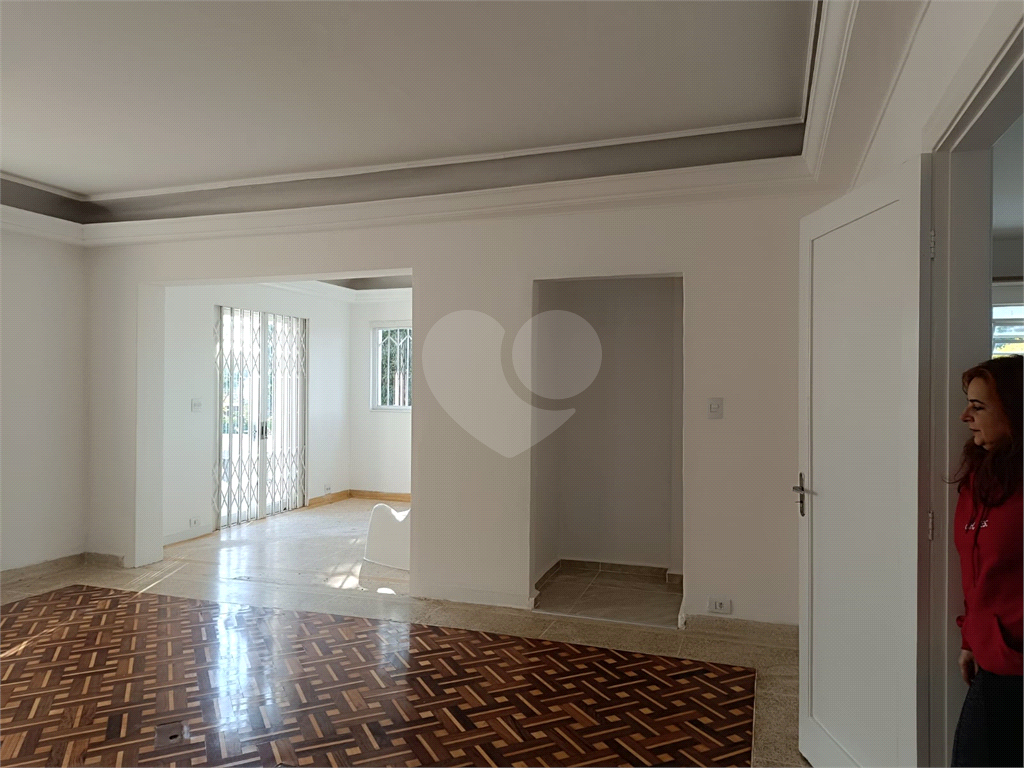 Casa com 4 quartos no Pacaembu