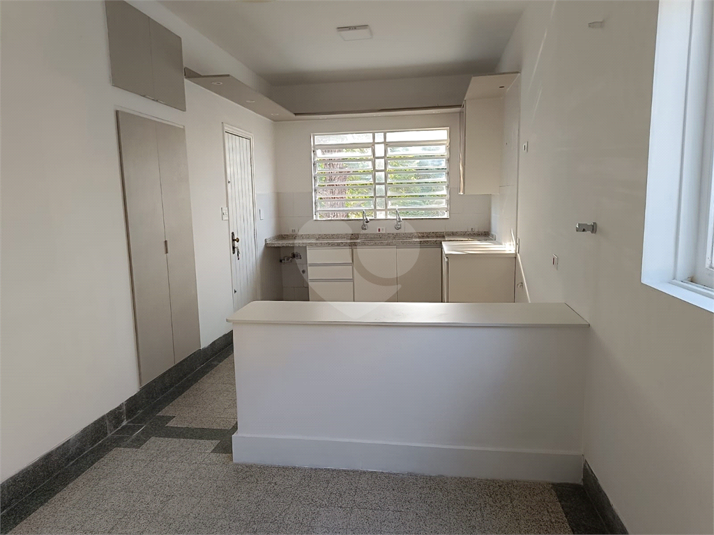 Casa com 4 quartos no Pacaembu