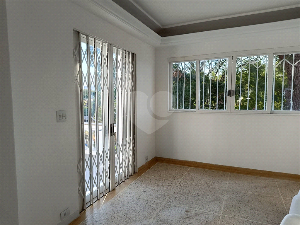 Casa com 4 quartos no Pacaembu