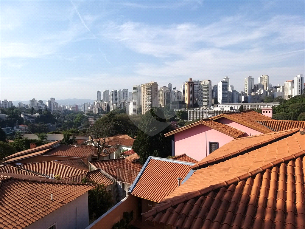 Casa com 4 quartos no Pacaembu