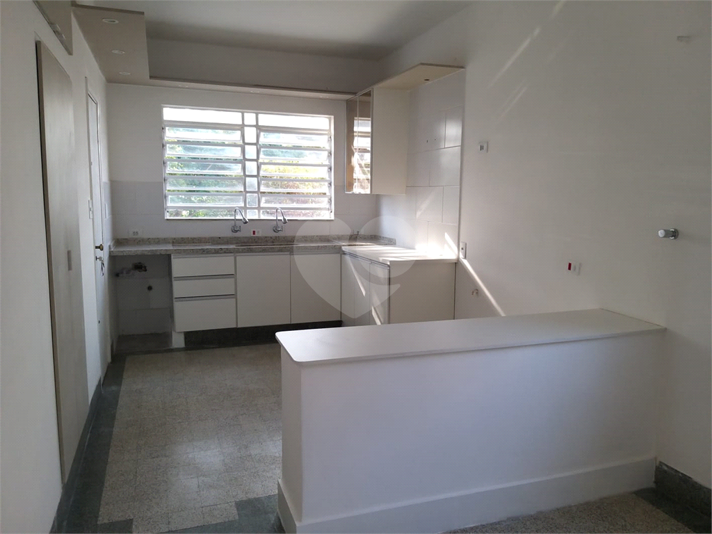 Casa com 4 quartos no Pacaembu