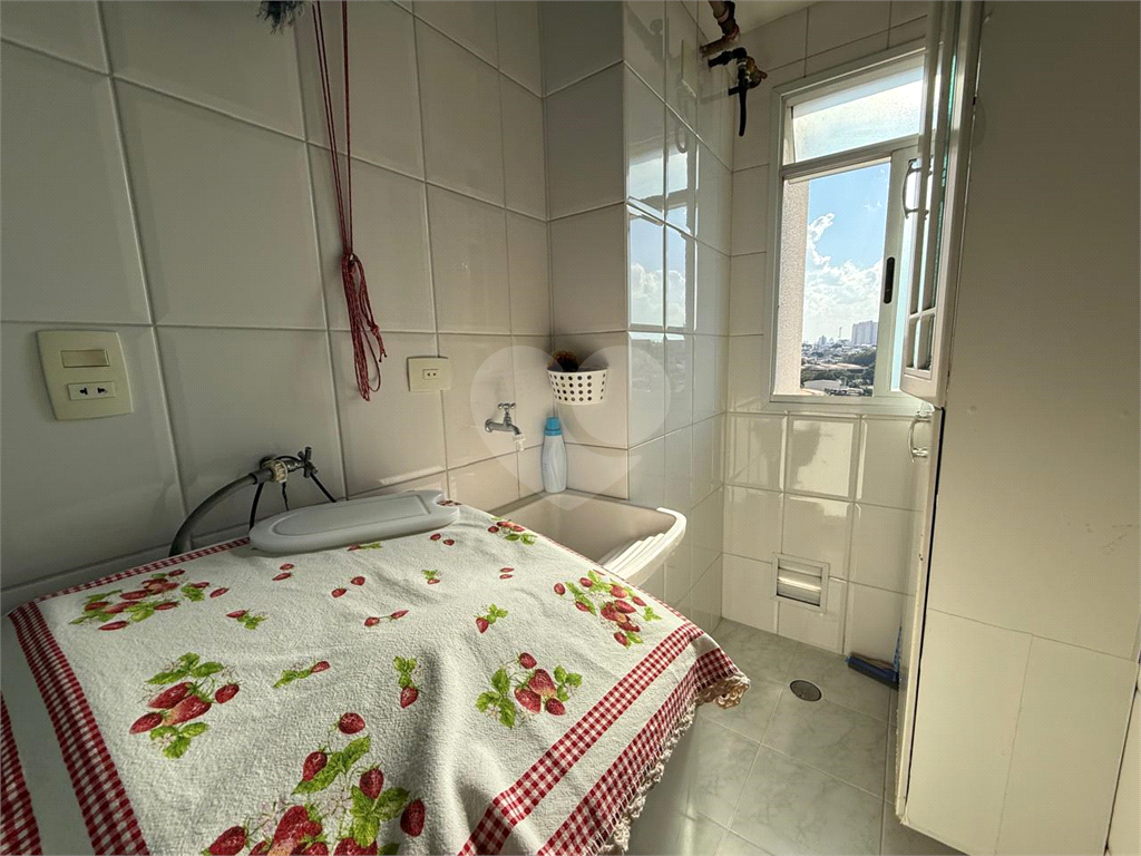 Apartamento à Venda – Vila Maria | 59 m² | 2 Dormitórios (1 Suíte) | 2 Vagas Cobertas | Andar Alto com Vista Livre