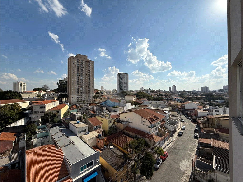 Apartamento à Venda – Vila Maria | 59 m² | 2 Dormitórios (1 Suíte) | 2 Vagas Cobertas | Andar Alto com Vista Livre
