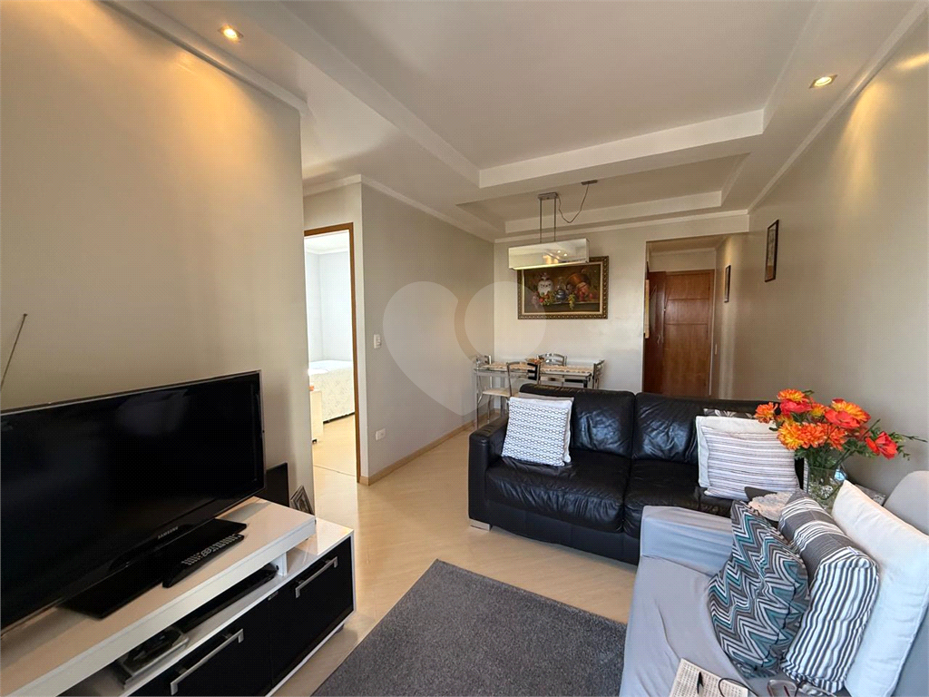Apartamento à Venda – Vila Maria | 59 m² | 2 Dormitórios (1 Suíte) | 2 Vagas Cobertas | Andar Alto com Vista Livre