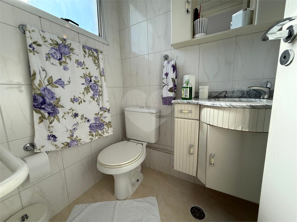 Apartamento à Venda – Vila Maria | 59 m² | 2 Dormitórios (1 Suíte) | 2 Vagas Cobertas | Andar Alto com Vista Livre