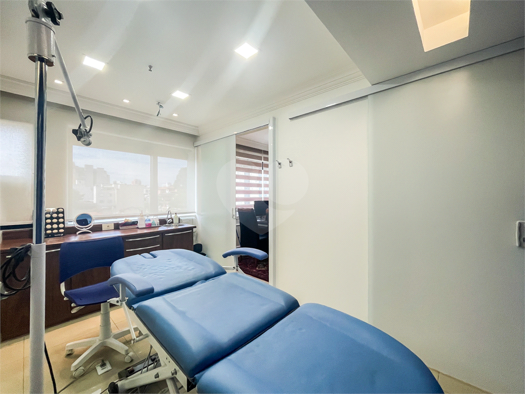 Conjunto / Sala Comercial - Bela Vista - Alto Padrão - 2 Vagas - Venda / Compra - Consultório Médico