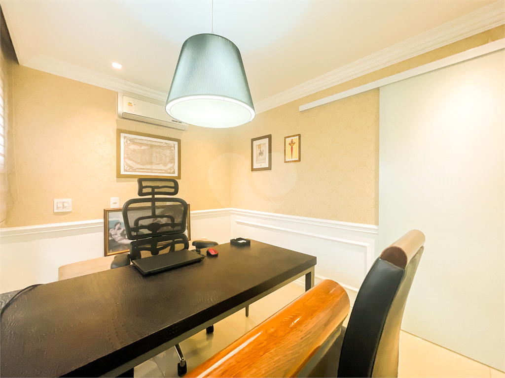 Conjunto / Sala Comercial - Bela Vista - Alto Padrão - 2 Vagas - Venda / Compra - Consultório Médico