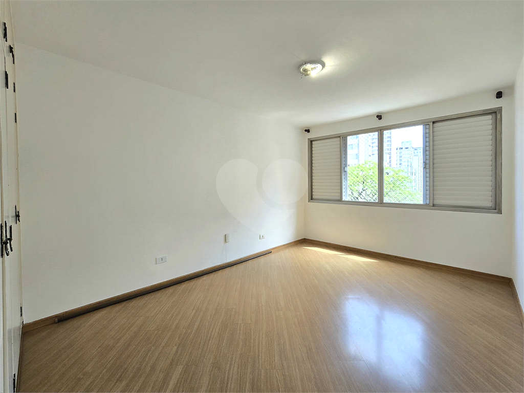 Apartamento Reformado no Paraíso  107 m² com Vista Livre 3 Quartos 1 vaga à Venda e Locação SP