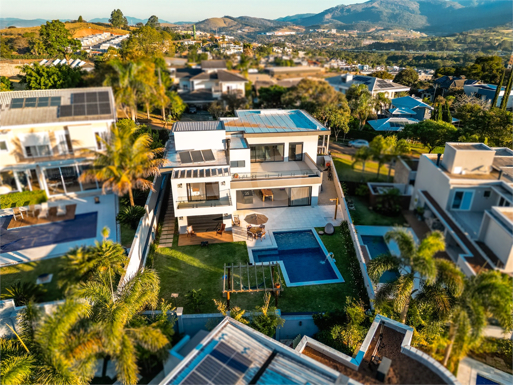 Casa à venda com 4 quartos, 472m² - Foto 11
