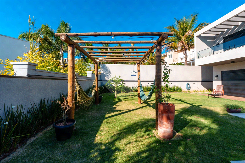 Casa à venda com 4 quartos, 472m² - Foto 12