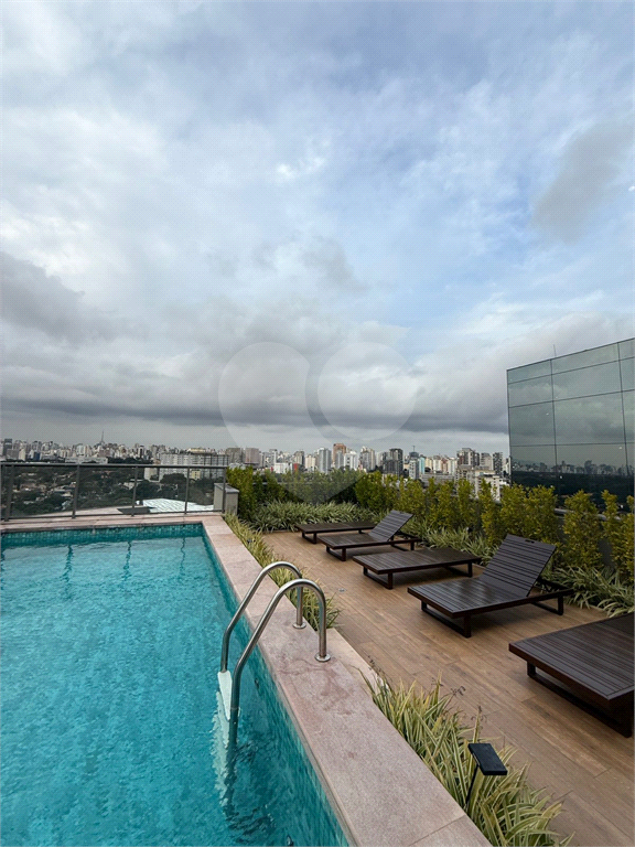 Apartamento para alugar em Moema