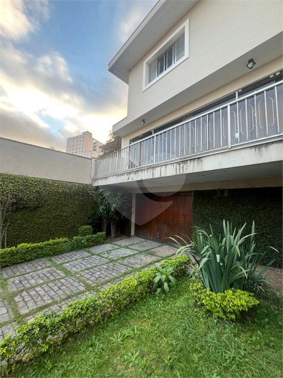 Sobrado 4 dormitório 250m2 Jardim São Paulo a Venda e Locação