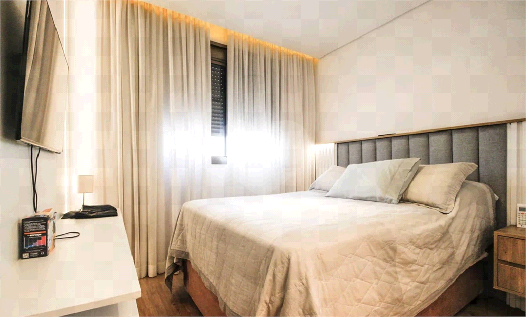 APARTAMENTO em SANTANA