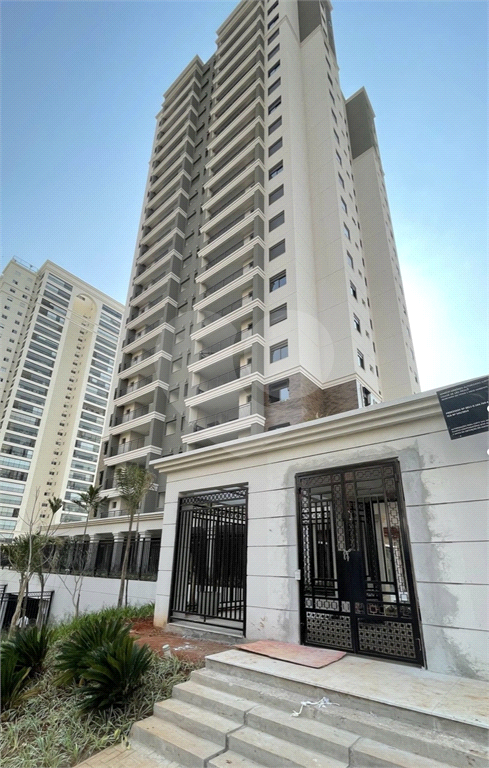 APARTAMENTO em SANTANA