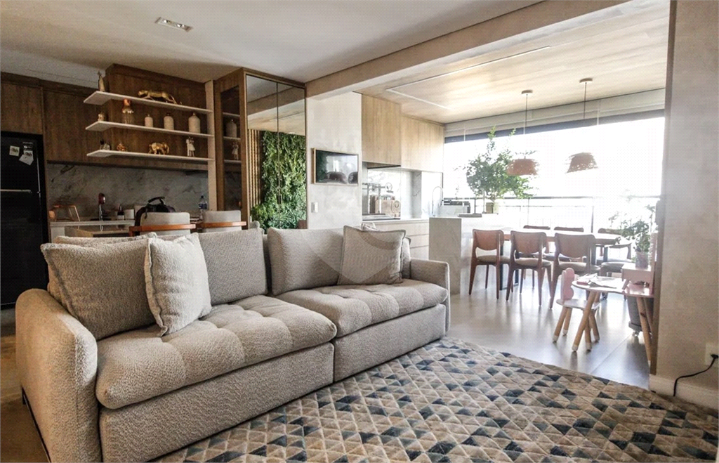 APARTAMENTO em SANTANA