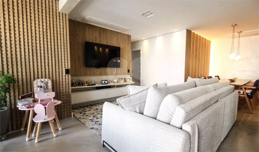 APARTAMENTO em SANTANA