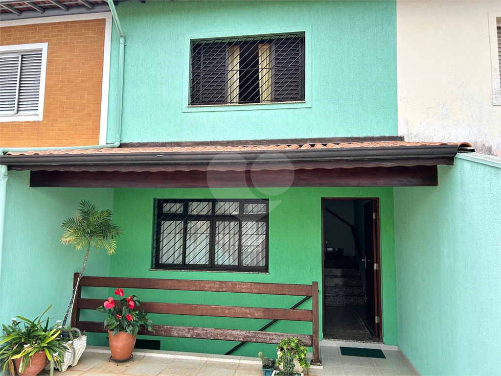 Sobrado 3 dorimtorios 2 vgas  com Área Gourmet Completa na Rua João de Laet, Água Fria