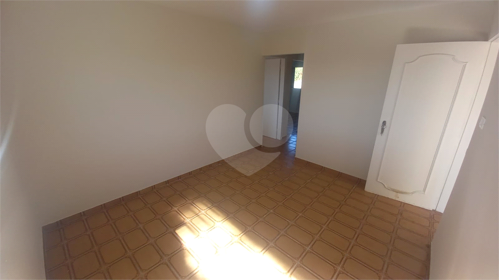 Casa à venda com 3 quartos, 190m² - Foto 7