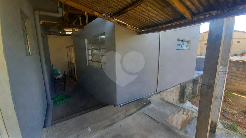 Casa à venda com 3 quartos, 190m² - Foto 25