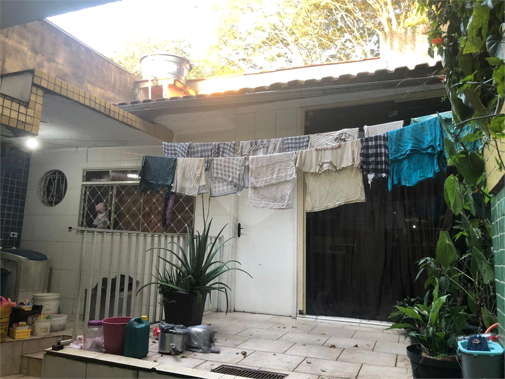 Casa à venda com 5 quartos, 149m² - Foto 26