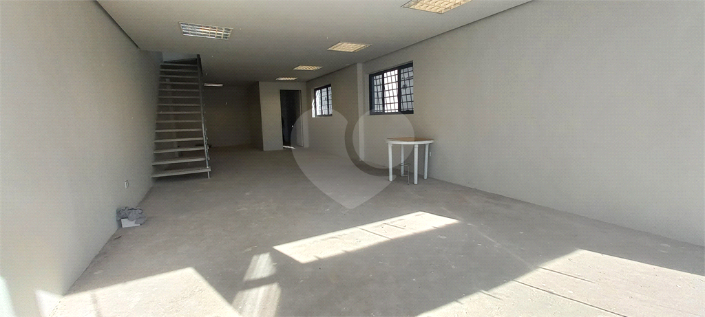 Oportunidade! Imóvel Comercial na Av. Indianópolis, Próximo ao Clube Helvetia