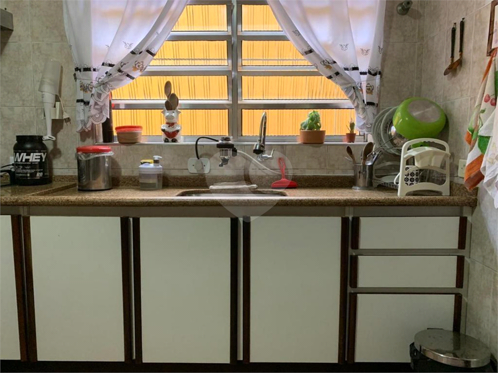 VENDA - Casa espaçosa com suíte e terraço gourmet | 3 dormitórios (1 suíte)