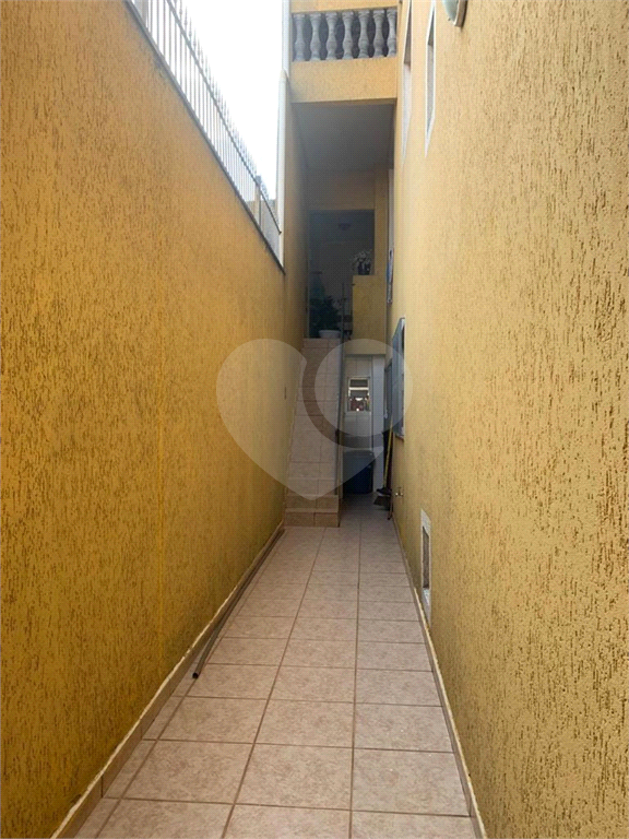 VENDA - Casa espaçosa com suíte e terraço gourmet | 3 dormitórios (1 suíte)