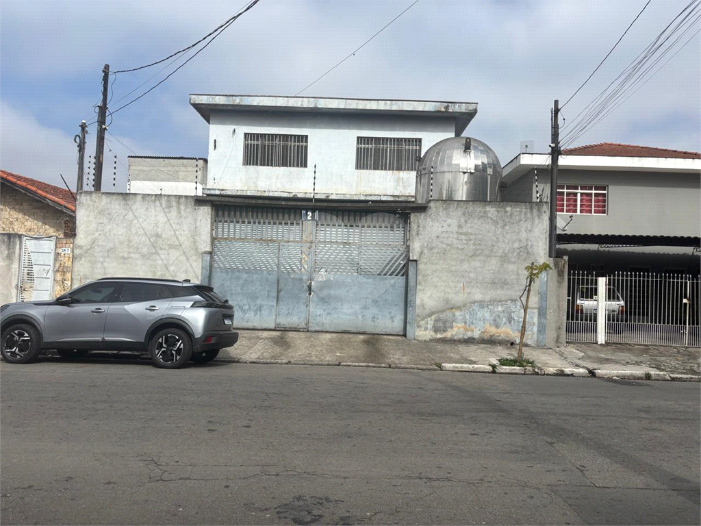 Prédio Comercial 400m² – Parque Novo Mundo | Salão 200m² + Escritórios | Aceita Permuta