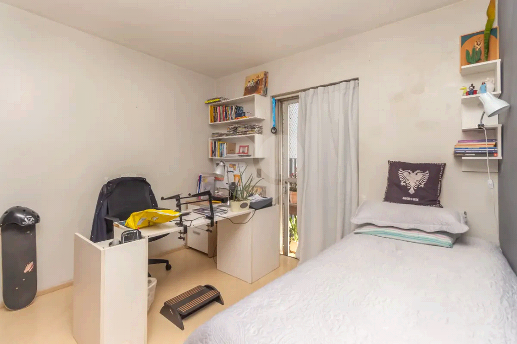 APARTAMENTO em MOEMA