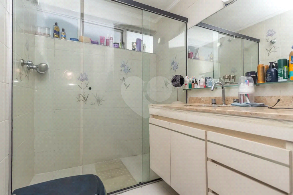 APARTAMENTO em MOEMA
